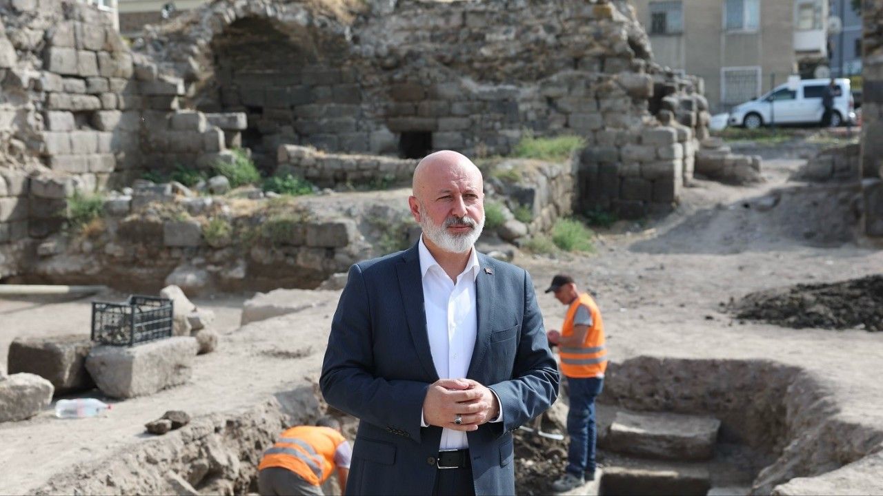 Hoca Hasan Medresesi’nde kazı çalışmaları aralıksız sürüyor