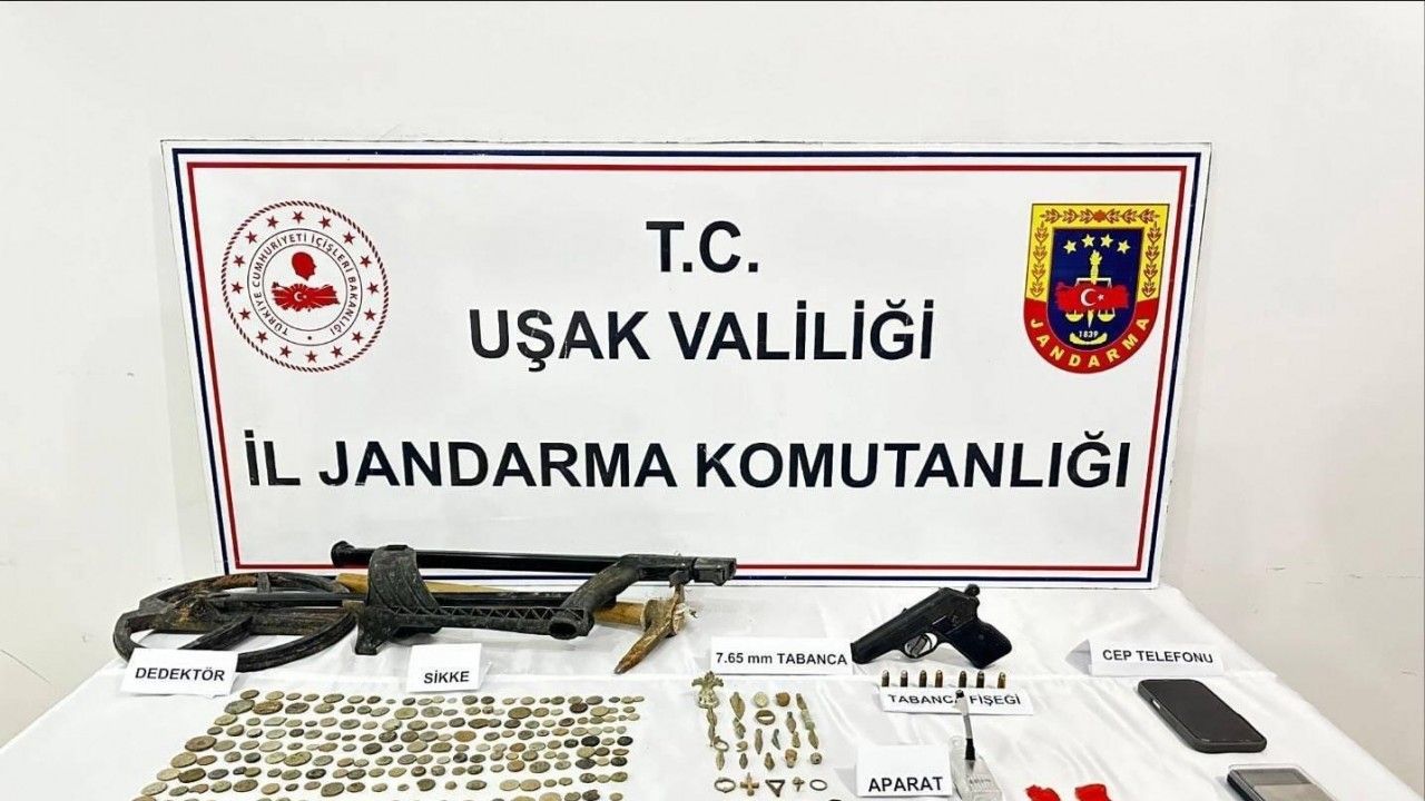 Jandarma ekipleri tarihi eser kaçakçılarına göz açtırmadı