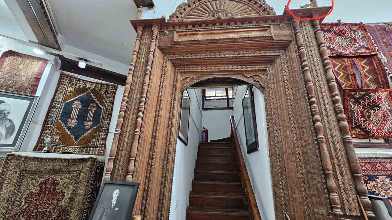 Halıcıdaki Dekor, Tarihi Mihrap Çıktı!