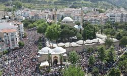 Manisa’da On Binlerce El Şifaya Uzandı!