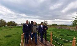 YÖK Başkanı Özvar Bitlis’te Tarihi Mekanları Gezdi