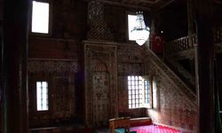 Bekdemir Cami'sinden Ebru Sanatına İlham