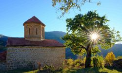 674 Yıllık Manastırda Sonbaharın Sessiz Güzelliği