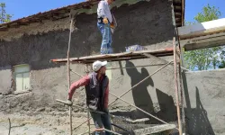 Mahalleli El Ele Verdi, Cami Baştan Sona Yenilendi