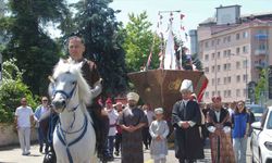 572 Yıl Sonra Tekrar Karadan Gemi Yürütüldü