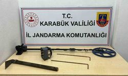 Defineciler Suçüstü Yakalandı