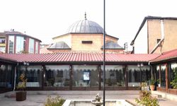 Kütahya Rüstem Paşa Medresesi Tarihe Işık Tutuyor