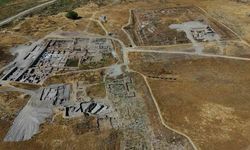 4 bin yıllık Kültepe’de yeni evler bulundu