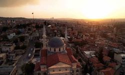 Tarihi Kurtuluş Camii ihtişamıyla hayran bırakıyor