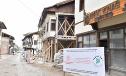 Köy Evleri ve restorasyon projeleriyle ayağa kalkıyor