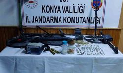 Konya'da jandarma ekiplerinden tarihi eser operasyonu