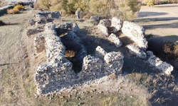 8 asırlık tarihi Çınçınlı Han Kervansarayı ilgi bekliyor