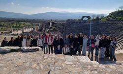 Gençler, tarih dolu bir gün geçirdi