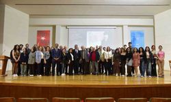 Anadolu Arkeolojisinin duayeni Fahri Işık, MSKÜ'de öğrencilerle buluştu