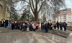 Karaman'a gelen turistler şehrin tarihi yerlerini gezdi