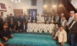 Kur'an bülbülleri hafızlık belgelerini tarihi Bakırcı Camii'nde aldı