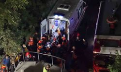 Maltepe'de çöken binanın enkazından son kişi 25 saat sonra çıkarıldı