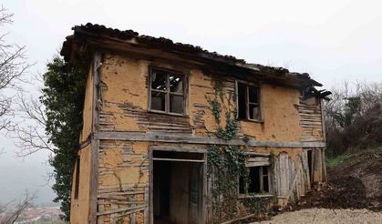 Akyazı’daki Tarihi Cami Restore Edilecek
