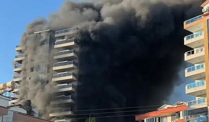 Antalya’da Otel İnşaatında Yangın