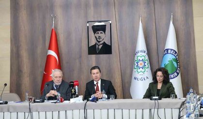 İlbey Ortaylı Kütüphanesini Muğla’ya Bağışladı