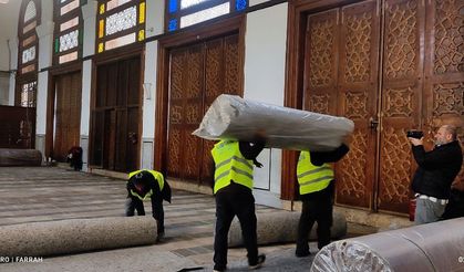 Tarihi Cami’nin Halılarını Cumhurbaşkanı Erdoğan Seçti