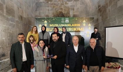 Tarihi Mekanda Kültürlerin Buluşması