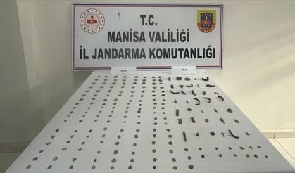 Tarihi Objeleri Satmak İsterken Yakalandı