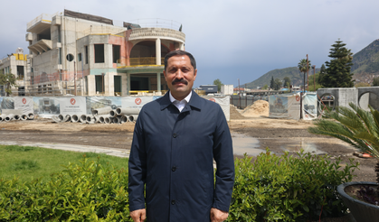 Depremin Vurduğu Tarihi Meclis Binası Açılıyor