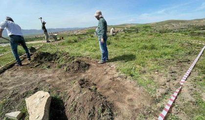 Tadım Kalesi ve Höyüğünde Kazı Çalışmaları Başladı