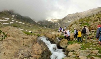 Artabel Gölleri’nden Nefes Kesen Manzaralar