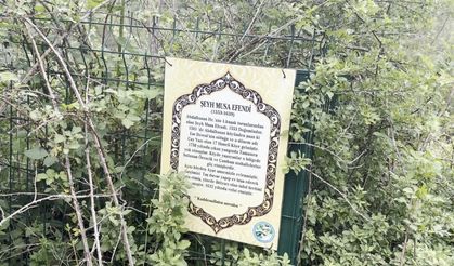 Asırlık Türbe Yok Olma Tehlikesiyle Karşı Karşıya