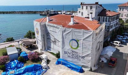 Haznedaroğlu Konağı’nda restorasyon sürüyor