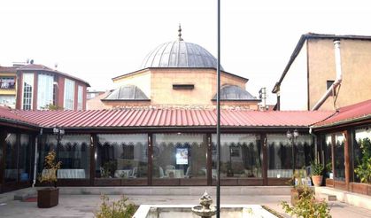 Kütahya Rüstem Paşa Medresesi Tarihe Işık Tutuyor