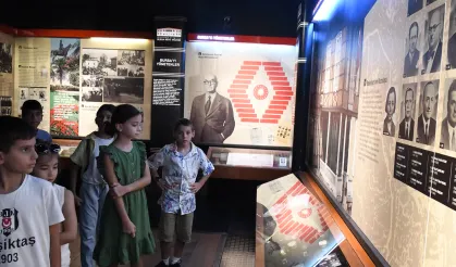 Minikler Bursa Kent Müzesi’nde tarihe yolculuk yaptı