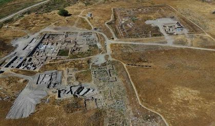 4 bin yıllık Kültepe’de yeni evler bulundu