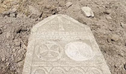 Altyapı çalışması sırasında tarihi mezar taşı bulundu