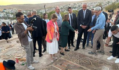 Bakan Ersoy, Dülük Antik Kenti’nde müzik dinletisine katıldı