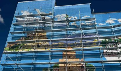 Tarihi ve doğal güzellikleri dev duvar resimlerine yansıdı