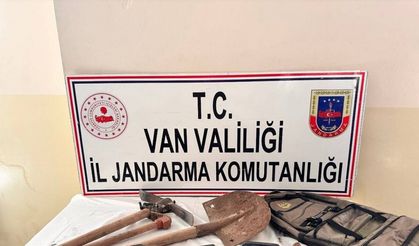Van’da kaçak kazı yapan 2 kişiye adli işlem yapıldı