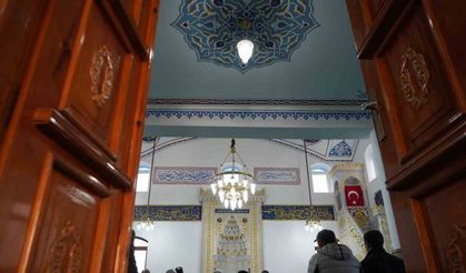 Yarım asırlık Velişaban Camii yeniden ibadete açıldı