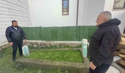 Binalar arasında kalan türbe unutulmaya yüz tuttu