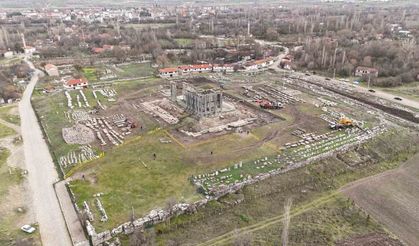 Aizanoi Antik Kenti'nde restorasyon çalışmaları devam ediyor