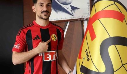 Eskişehirspor sol bekine kavuştu: Recep Pekgöz imzayı attı