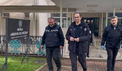 Bursa'da 'pes' dedirten olay: Piknikte bulduğu top mermisini 10 gün evinde saklayıp müzeye getirdi