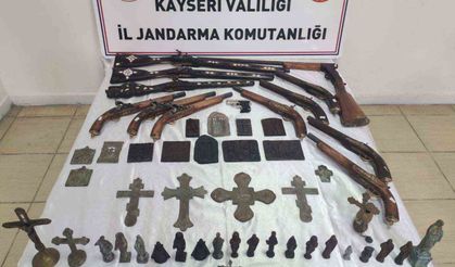 Tarihi eser kaçakçısı jandarmadan kaçamadı
