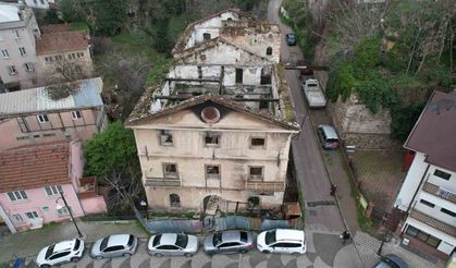 156 Yıllık Tarihi Dönence Kafesi Yandı!