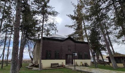 Tarihi Karakışla Camii Yok Olma Tehlikesinde