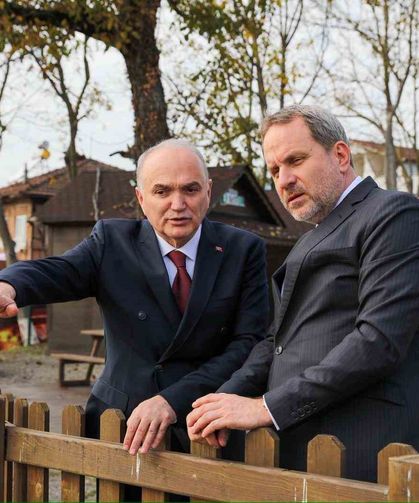 Başkan Özlü: Özlü, 'Konuralp'te kazıları bitirdik.'