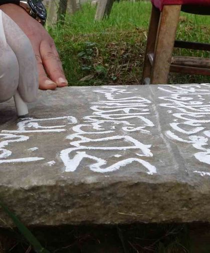 Trabzon'da tarihî mezar taşları kayıt altına alınıyor