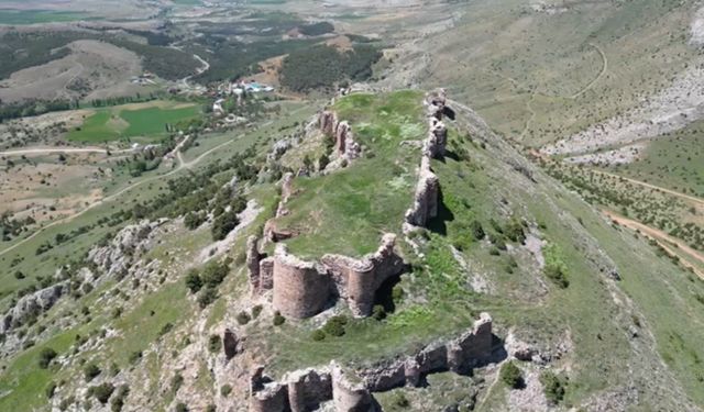 Bin Yıl  Önce Ticaretin Güvenliğini Sağlayan Kale